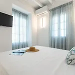 Caruana Living 公寓 *